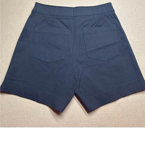 Spanx Polished 6” Pull On Short Classic Black Smoothing Fabric - Picture 7 of 7